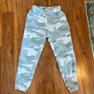 Camo Aerie Sweatpants